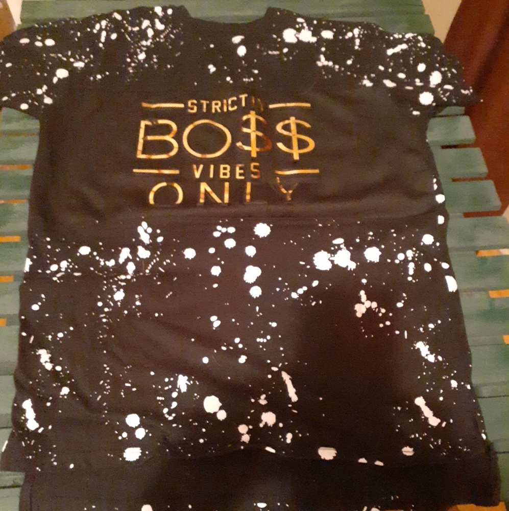 Pullover shirt